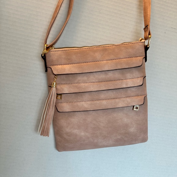 Crossbody purse - Picture 2 of 6